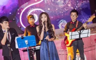 活动策划、主持、舞蹈、节目表演、舞台灯光布置搭 活动策划、主持、舞蹈、节目表演、舞台灯光布置搭